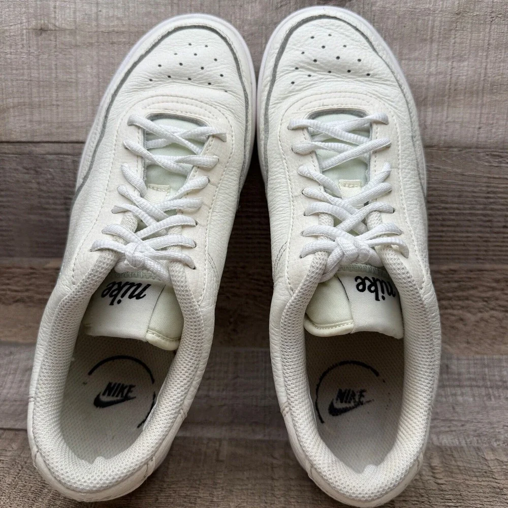 Nike Court Premium Casual Sneakers Womens Size‎ 8 White Shoes Lace Up CW1067-103